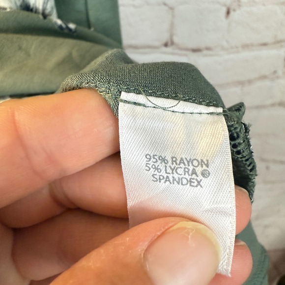 J.Jill Wearever Carawy Floral Print Dress Olive Green Small S NWT - Picture 4 of 6